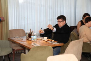 Деловой завтрак "Объект в правильном свете"