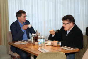 Деловой завтрак "Объект в правильном свете"