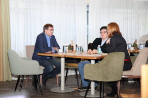 Деловой завтрак "Объект в правильном свете"