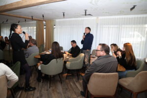 Деловой завтрак "Объект в правильном свете"